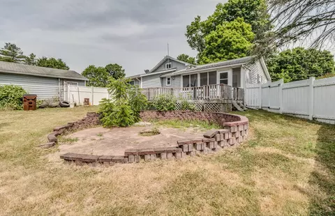 714 E Green St, Marshall, MI 49068 photo 22