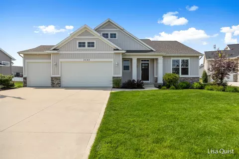 3844 Inwood Ridge Ct, Rockford, MI 49341