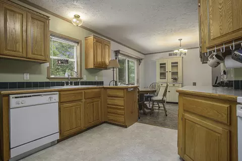 13860 Horton Way, Constantine, MI 49042 photo 5