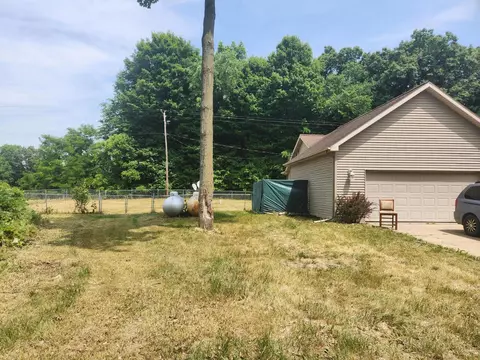 9547 State Rd, Jackson, MI 49201 photo 4