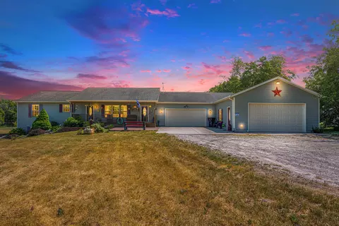 3327 W County Farm Rd, Sheridan, MI 48884