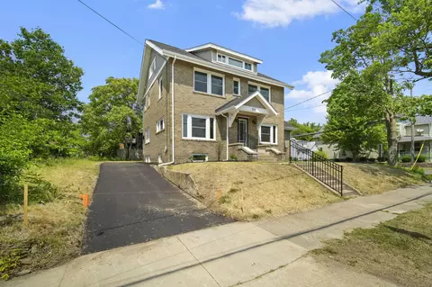 902 1st St, Jackson, MI 49203 photo 1