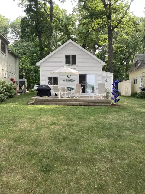 146 Ready Ln, Munith, MI 49259 photo 2
