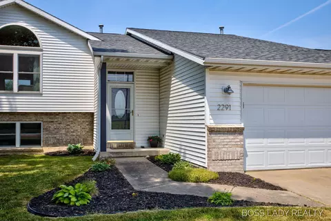 2291 Kinney Ave NW, Grand Rapids, MI 49534