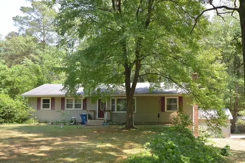 7088 23rd St N, Kalamazoo, MI 49004