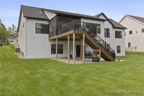 3329 Box Elder Dr, Jenison, MI 49428 photo 64