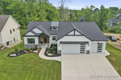 3329 Box Elder Dr, Jenison, MI 49428 photo 71