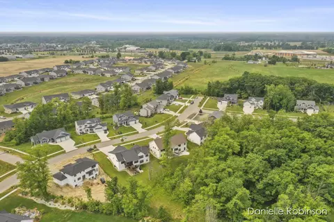 3329 Box Elder Dr, Jenison, MI 49428 photo 82