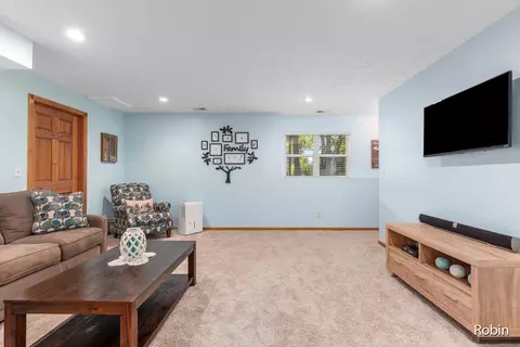 4364 Cuper Ave, Dorr, MI 49323 photo 24