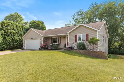 4364 Cuper Ave, Dorr, MI 49323 photo 2