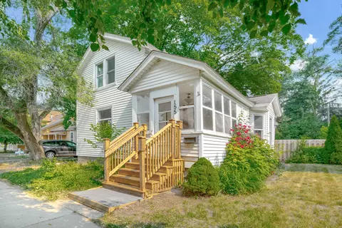 155 W 13th St, Holland, MI 49423