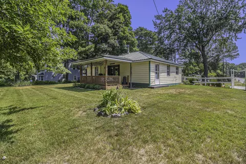1366 N Rath Ave, Ludington, MI 49431