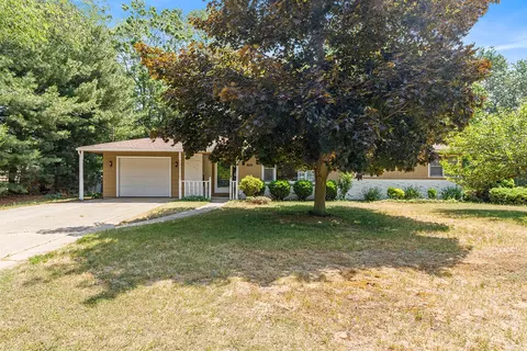 325 Home Ave, Holland, MI 49424