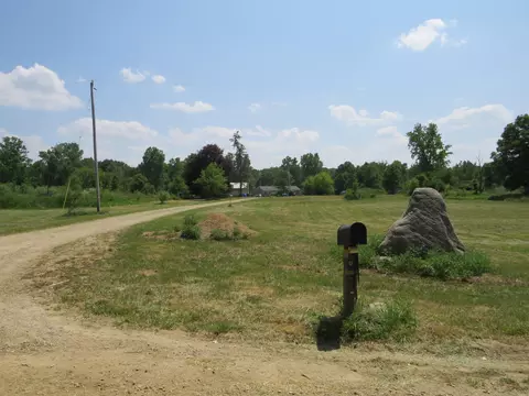 2347 W Maple Rd, Perrinton, MI 48871 photo 18