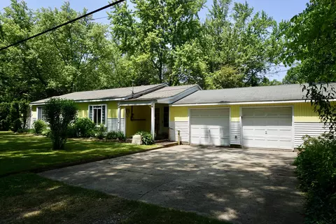 3850 Crocker Rd, Twin Lake, MI 49457