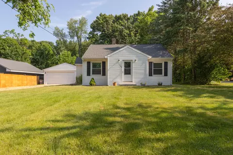 1509 Hamelink Dr, Portage, MI 49002