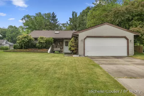 2386 Ancient Dr SW, Wyoming, MI 49519