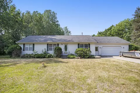 6465 W B Ave, Plainwell, MI 49080 photo 2