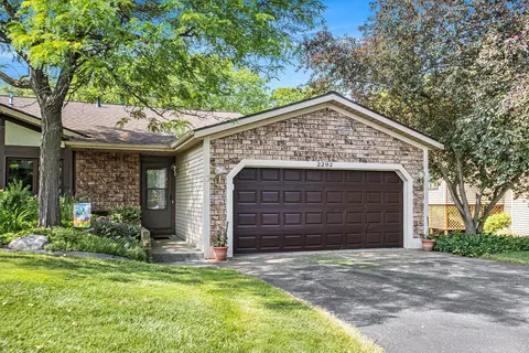 2292 Bridle Creek St SE, Kentwood, MI 49508