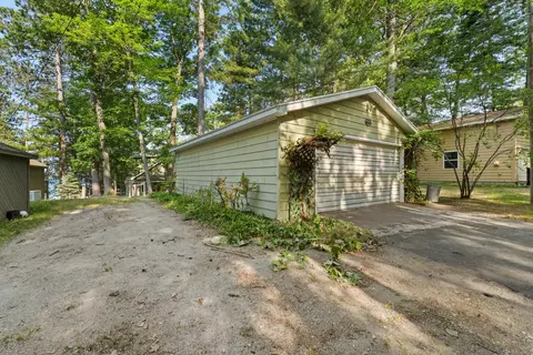211 Chaney Point Dr, Roscommon, MI 48653 photo 26