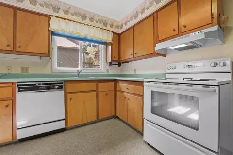 211 Chaney Point Dr, Roscommon, MI 48653 photo 13