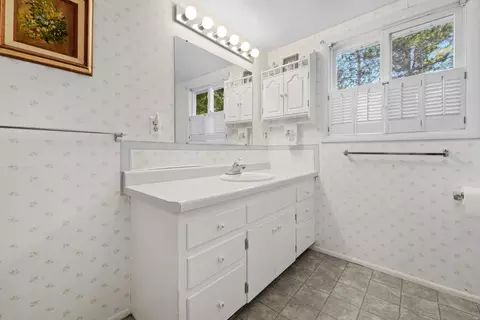 211 Chaney Point Dr, Roscommon, MI 48653 photo 24