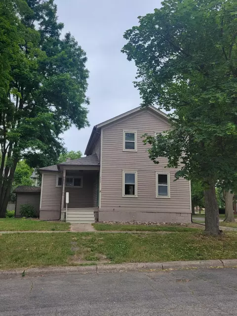 519 Perry St, Albion, MI 49224