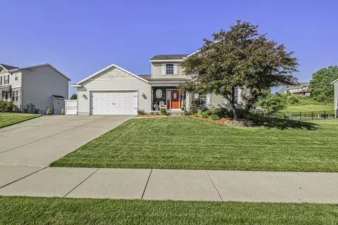 5146 S Silverstone Dr NE, Comstock Park, MI 49321
