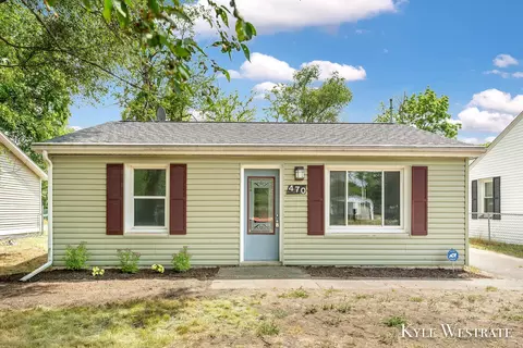 470 W 22nd St, Holland, MI 49423