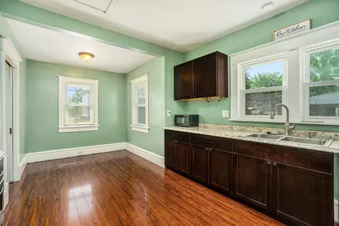 300 S Hooker Ave, Three Rivers, MI 49093 photo 12