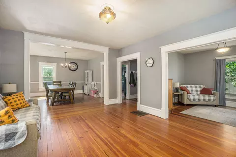 300 S Hooker Ave, Three Rivers, MI 49093 photo 5