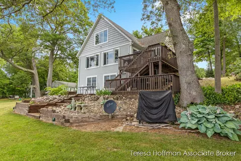 349 Clear Lk, Dowling, MI 49050 photo 54