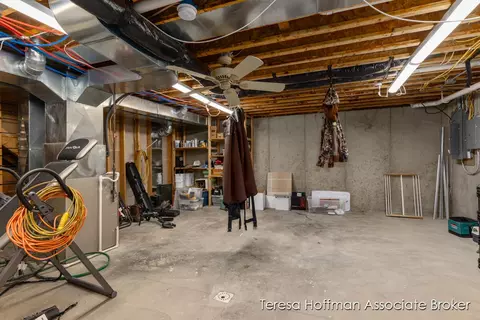 349 Clear Lk, Dowling, MI 49050 photo 46