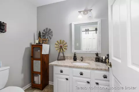 349 Clear Lk, Dowling, MI 49050 photo 26