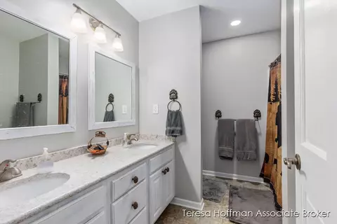 349 Clear Lk, Dowling, MI 49050 photo 30