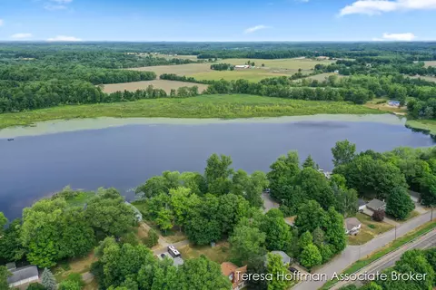 349 Clear Lk, Dowling, MI 49050 photo 62