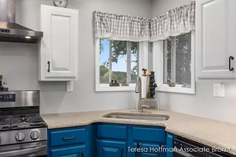 349 Clear Lk, Dowling, MI 49050 photo 20