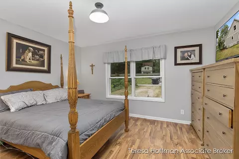 349 Clear Lk, Dowling, MI 49050 photo 28