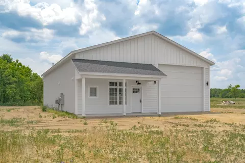 49700 County Road 652, Mattawan, MI 49071