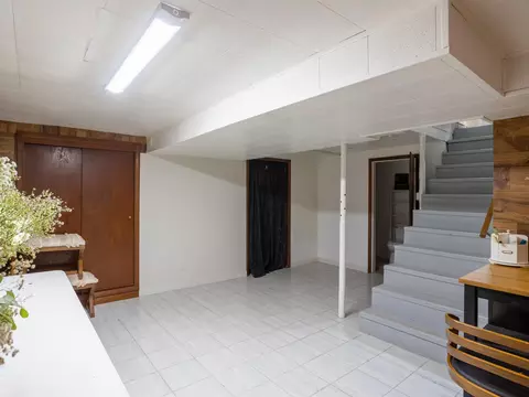 233 E Clark St, Jackson, MI 49203 photo 39