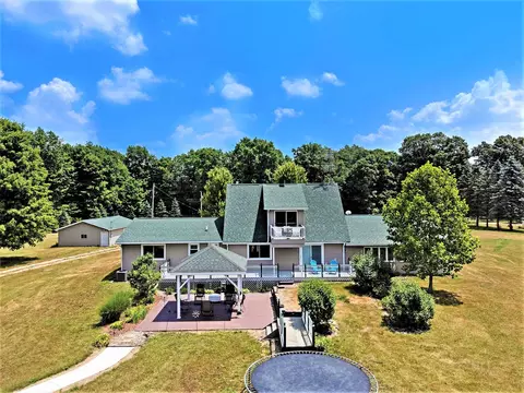 9400 River Rd, Bellevue, MI 49021 photo 2