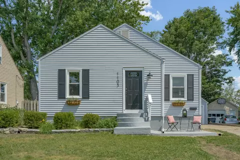 1105 Napier Ave, St. Joseph, MI 49085