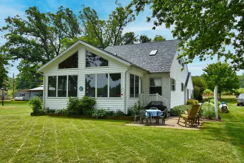17420 Donnell Lake St, Vandalia, MI 49095