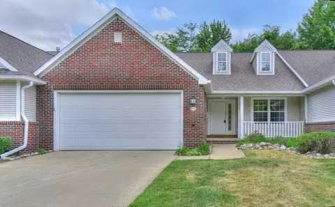 868 Chamberlain Ct, Jackson, MI 49203