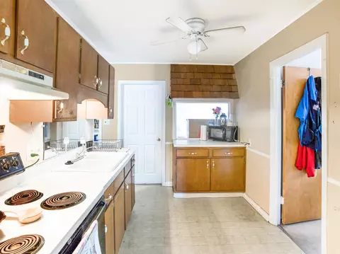 630 W Monroe St, Jackson, MI 49202 photo 7