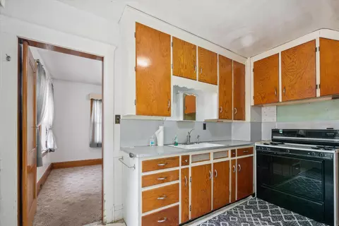 737 N State St, Jackson, MI 49202 photo 20