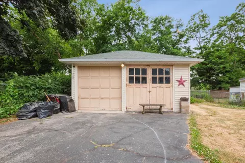 737 N State St, Jackson, MI 49202 photo 25