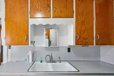 737 N State St, Jackson, MI 49202 photo 21