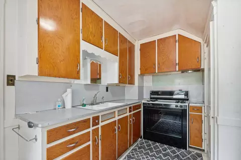 737 N State St, Jackson, MI 49202 photo 19