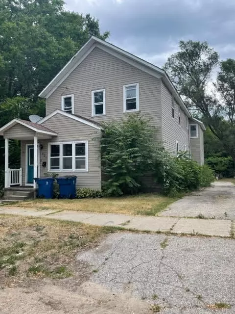 807 Ramsdell St, Manistee, MI 49660